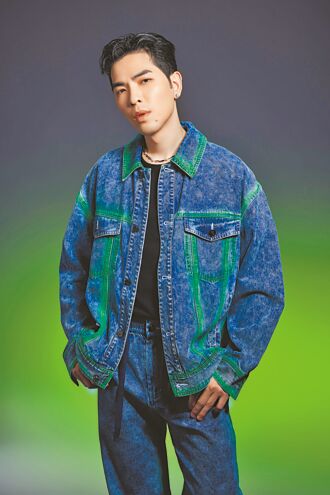 老萧开巡演 邀粉丝感受野生歌王