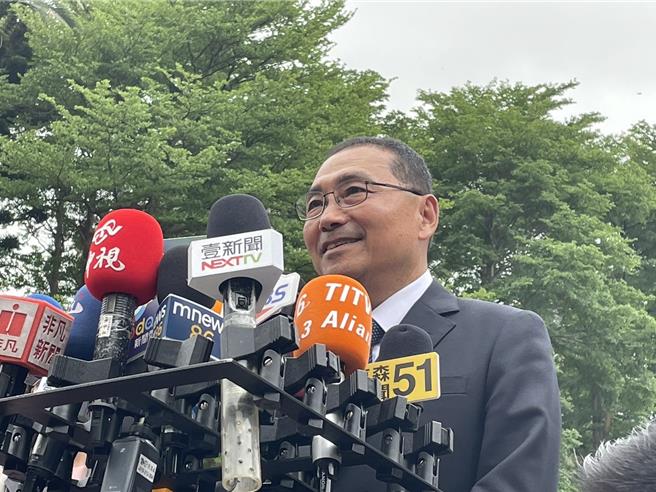 今日是新阁揆卓荣泰上任后的首场院会，双北市长皆出席，图为新北市长侯友宜。（蔡雯如）