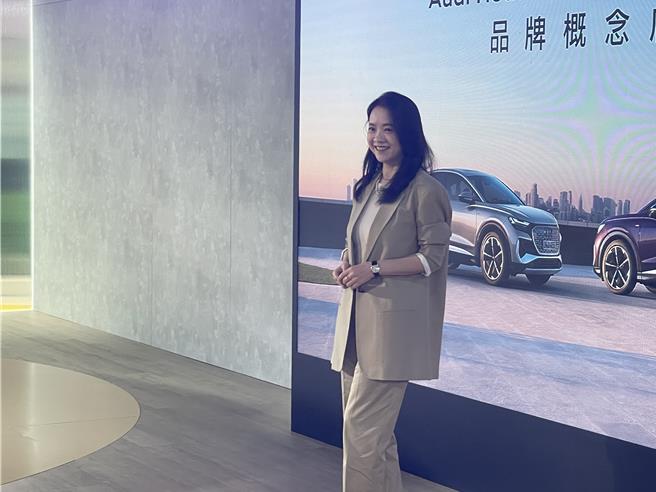 曾宝仪今出席汽车活动。（池宗玲摄）