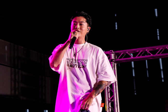 饶舌暖男HowZ带来《Butter》等多首曲目。图/文化大学提供