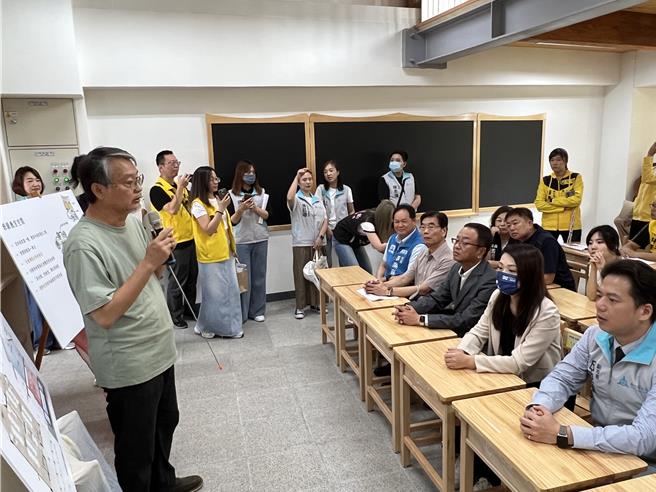 为了解新竹市华德福实验学校工程进度，市议会23日赴现场考察。（王惠慧摄）