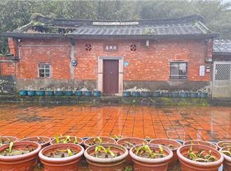 李登輝故居年久失修成危樓 「源興居」公告登錄紀念建築