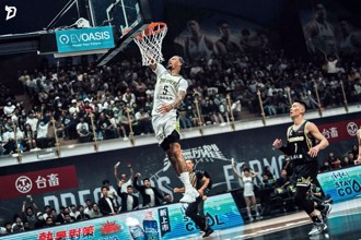 PLG》林書豪絕殺拋投失手 夢想家驚險擊倒國王摘首勝