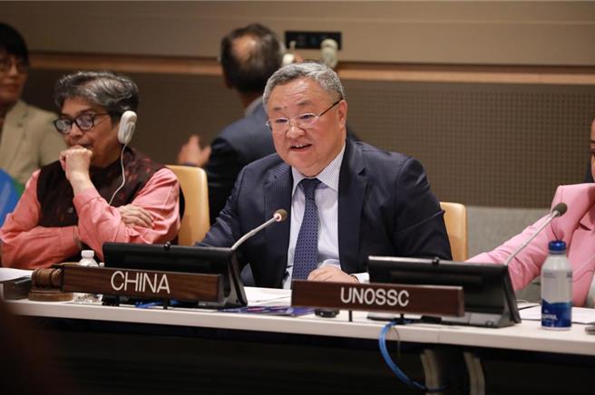 中國常駐聯合國代表傅聰稱，非洲應是國際合作的大舞台，而不是大國博弈的競技場。（摘自新華社）