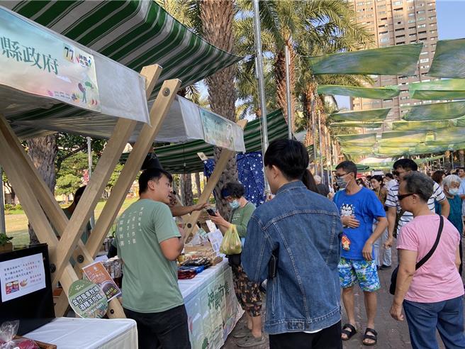 「金门ㄟ甘丹」有机马铃薯明起一连2天将在高雄神农市集展售，让南部消费者也能感受金门农产品的多样与独特性。（图／金门县政府）