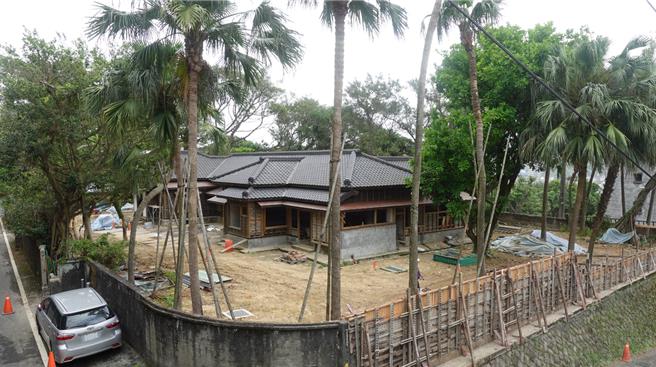 台灣港務公司基隆港務分公司為保留歷史文化與傳承，針對高遠新村港務局局長官舍進行原貌修復、仿舊新作再利用規劃。（台灣港務公司提供／蔡明亘台北傳真）