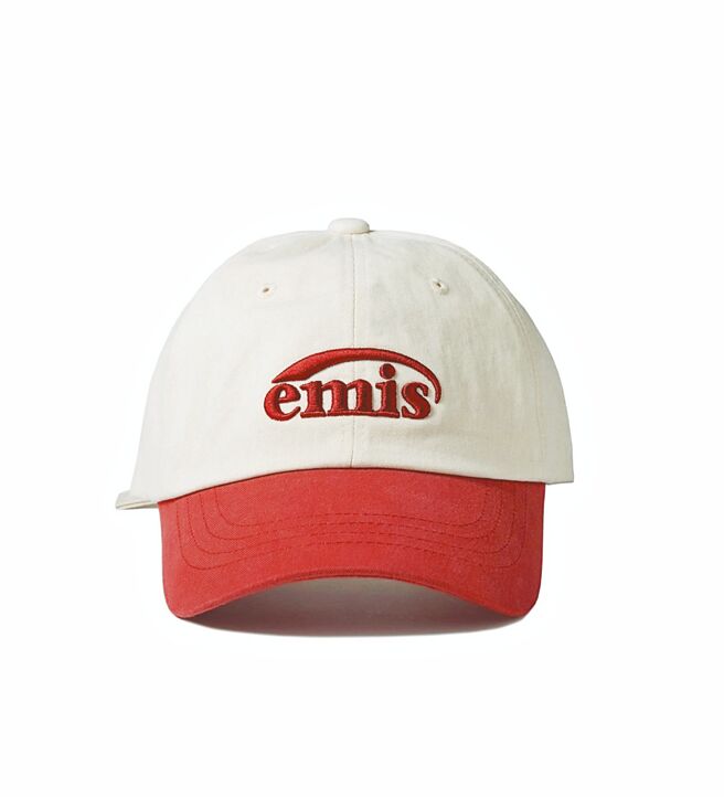 emis台中快闪新增款TWO-TONE棒球帽，共四色，1380元。（emis提供）
