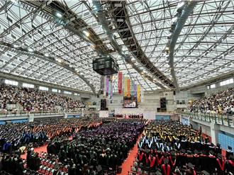 台大畢業歌票選《上台大便》領先 結尾1句話全網推爆