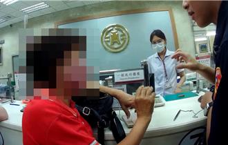 瞎毁！坚持与「马斯克」诚心交往  痴情女甘愿被骗拒警干涉