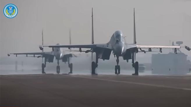 解放军东部战区23日出动42架军机，参加在台湾周边举行的「联合利剑—2024A」大规模军演。（解放军东部战区）