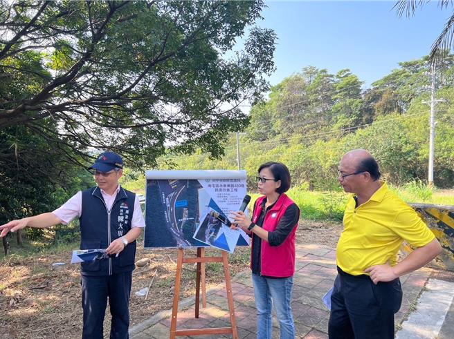 經市議員朱暖英爭取下，南屯區永春南路430巷將拓寬。（市議員朱暖英提供／陳淑娥台中傳真）