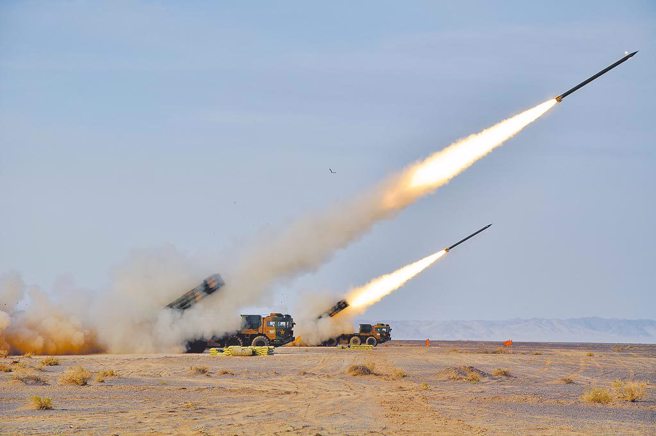 国防部曾点名监控「威胁极大」的解放军远火部队。(新华社)