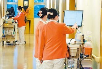 新聞透視》血汗護理 不能只靠政府砸錢解決