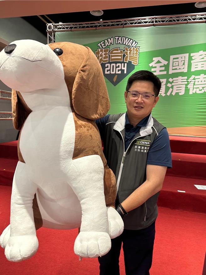 民進黨宜蘭縣黨部主委改選今（26日）投票結果出爐，由前中央黨部社運部主任邱嘉進勝出。（邱嘉進提供／吳佩蓉宜蘭傳真）