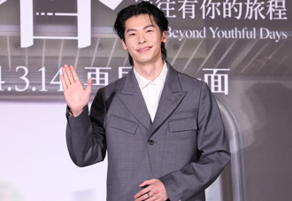 許光漢韓國宣傳 遭大陸粉絲踩場狂喊「轉發央視微博」