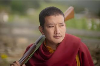 搖滾樂團主唱扮喇嘛　「不丹周杰倫」拍電影最哈007
