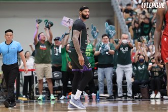 T1聯盟》不敢惹？卡森斯安管人員衝入場內「救駕」僅被聯盟警告