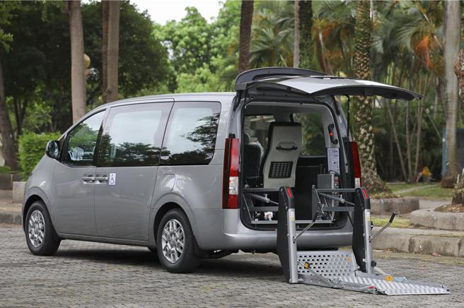 HYUNDAI  STARIA推出福祉车款 创建无障碍出行新格局 。图／业者提供