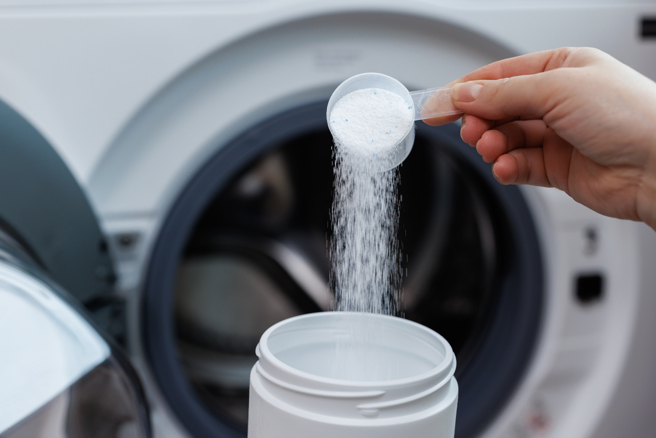 專門拆洗衣機的師傅建議改用洗衣精。（示意圖，shutterstock／達志）
