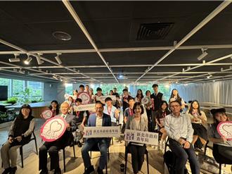 新北20學子獲青少年志工菁英獎 侯友宜肯定：讓台灣更好