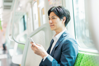 上班族3壞習慣！通勤太久「姿勢不良」 治療師曝解法