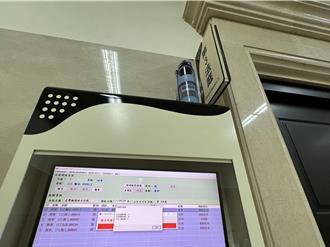 東非狒狒案！ 開槍獵人改口：分不出誰喊「一槍幹掉牠」