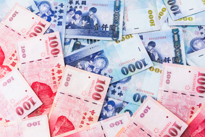 寿险业从2月开始已连三个月净流出近1156亿元，造成现金调度压力。（示意图/达志影像/shutterstock）

