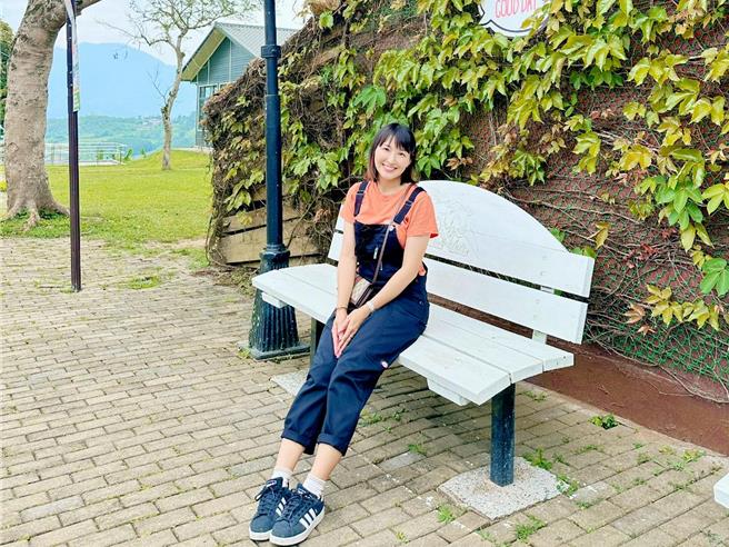 民進黨籍長治鄉民代表邱佳娟表態參選長治鄉長。（邱佳娟提供／羅琦文屏東傳真）