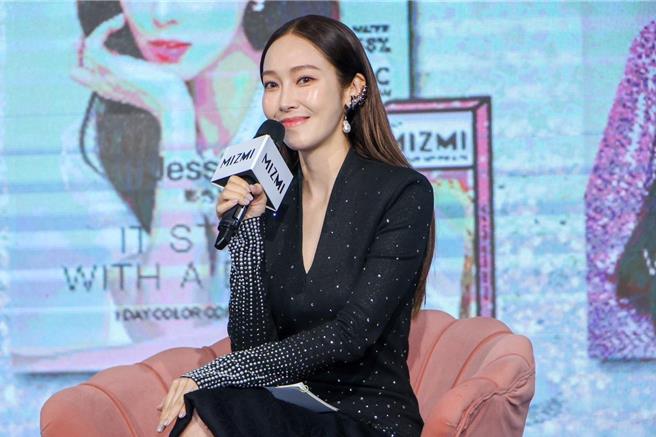 前少时团员Jessica郑秀妍现身台北，成为本月娱乐、美容圈盛事。（图／黄唯淯摄）