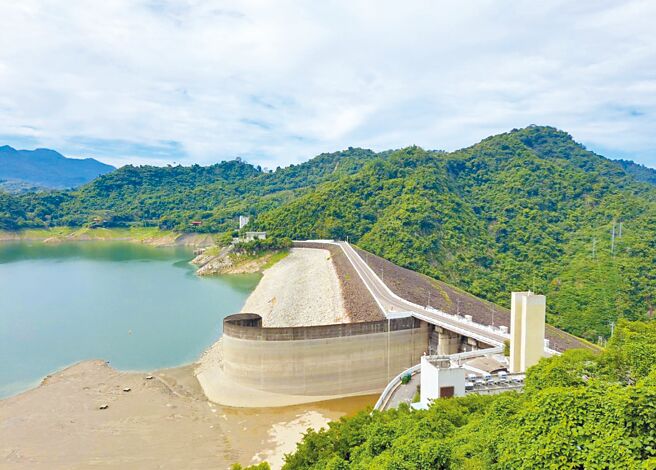 曾文水库27日蓄水率仅剩2成6，但台南市水利局与南区水资源分署对南台湾水情十分乐观。（南水分署提供 ／程炳璋台南传真）