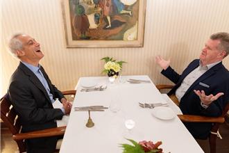 日本首相依序會晤中共中聯部長、新任美軍印太司令