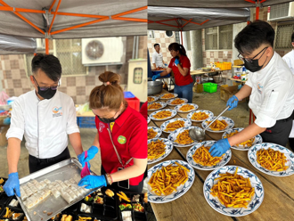 宜兰五星饭店主厨送爱心 偏乡小学现场上菜片烤鸭