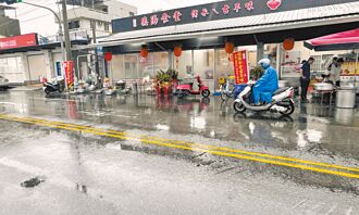 關廟電線地下化卡關 路面補丁惹民怨