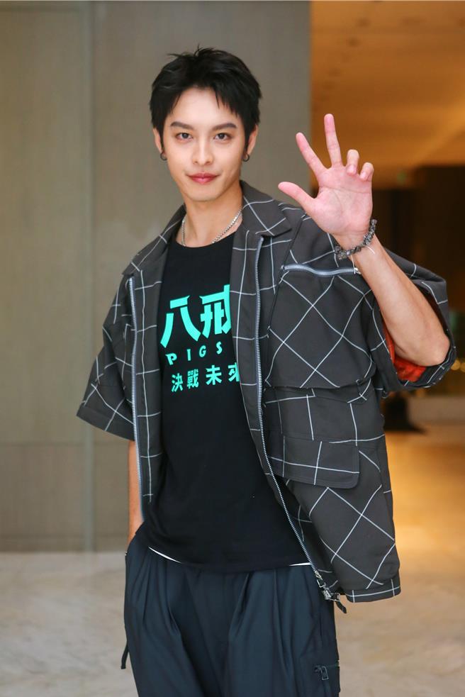 曹佑寧觉得自己私下调皮的一面，和八戒颇为相似。（邓博仁摄）
