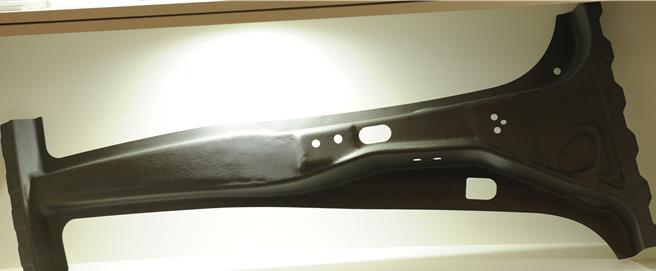 中鋼開發的熱衝壓成形AO塗層材汽車用鋼已結合宏利公司創造銷售實績，製成B柱等汽車部件。（中鋼提供）