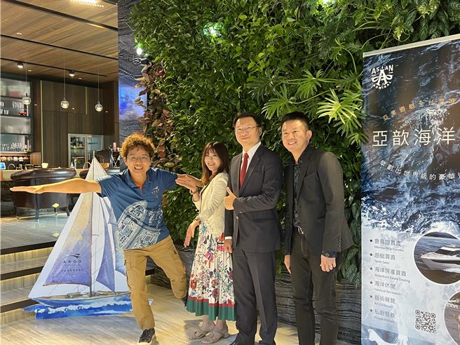 兴柜公司亚果游艇集团将斥资10亿元，分2期在台中港打造共101个泊位的国际游艇码头。（林欣仪摄）