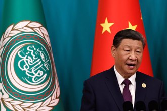 習近平出席中阿論壇開幕：「兩國方案」不能任意動搖