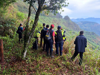 低收單親父墜阿里山600米深谷亡！曝屍12天尋獲 留2求學女兒待接濟