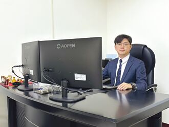 亞護 卡位國際醫療