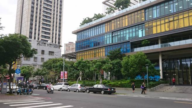 信義房屋林珊渝分析，距離捷運站5-10分鐘路程物件，例如集美街、文化南路、中正南路週邊都是不錯的選擇。(圖/信義房屋 提供)