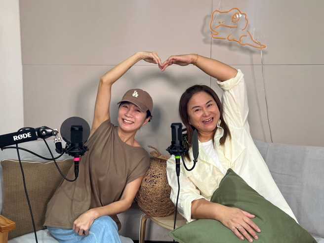 方文琳和裘海正的友谊长存。（图／裘海正脸书）