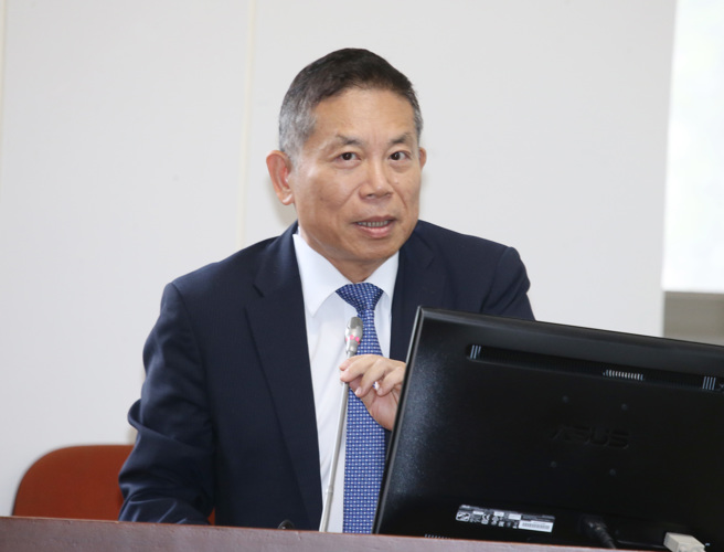 國發會主委劉鏡清表示，非核家園終極目標不變，但對於重啟核能他抱持開放討論的態度。（圖／姚志平攝影）