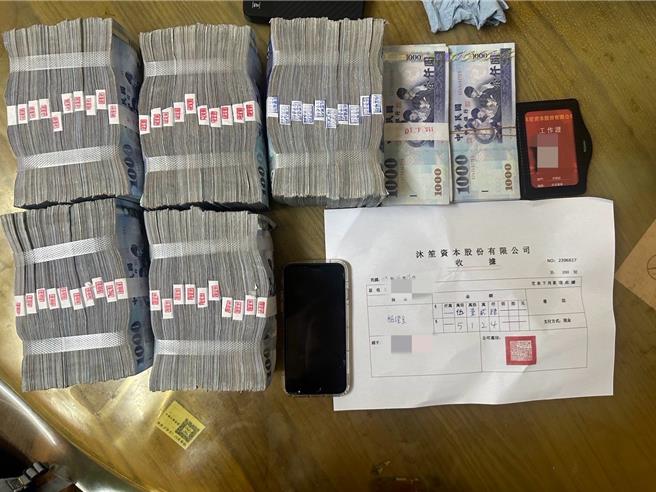 台中市警局启动「警银联阻防诈」计画，2年来已阻诈金额高达18亿2030多万元。（民眾提供／王煌忠台中传真）