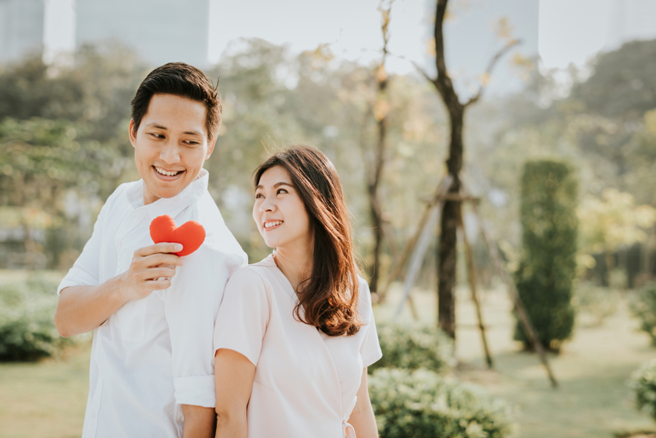 生肖属鼠、牛和猪的人在未来3个月内桃花运旺，有机会邂逅心仪对象。（示意图：Shutterstock／达志）