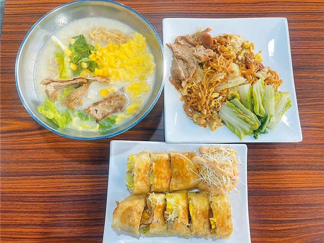 雲端廚房隨著疫情興起，即便解封仍持續蓬勃發展，但台北市議員鍾佩玲發現，台北市衛生局僅掌握18家雲端廚房，但北市近5年共營業登記有8542家餐廳，卻無法辨識哪間為雲端餐廳，要求北市府應加強管理。（本報資料照片）