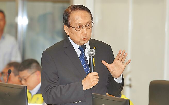 台灣高鐵日前增訂董事長離退職給事宜，外界質疑是為董事長江耀宗量身打造。（本報資料照片）