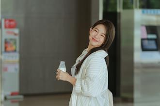 郭书瑶省很大！出道前5年没买过精品 曝理财之道