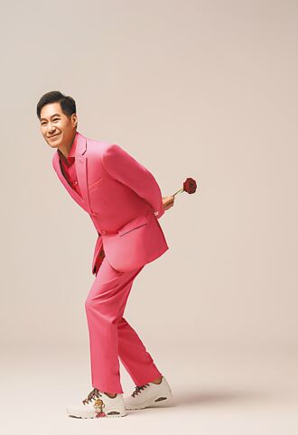 文章曝祕招 64歲身材不走樣