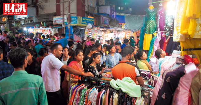 新興市場基本面改善，債券價值也備受關注。（圖／彭世杰攝）