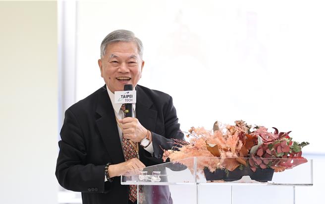 经济部前部长沈荣津投身公职逾53年，台北科技大学将颁发名誉工学博士，表彰他对母校、产业及国家经济发展的卓越贡献。（北科大提供）